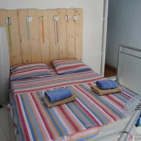 شقة Modern 100m. From The Sea *