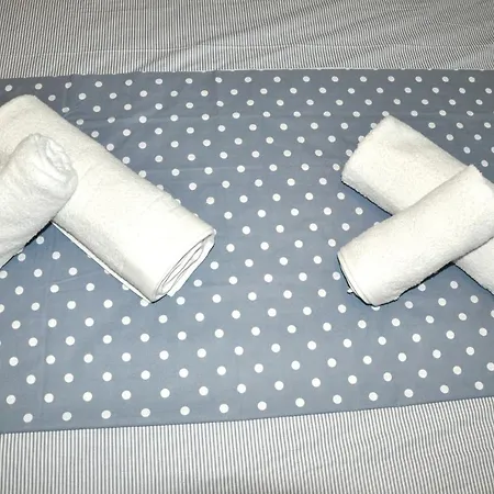 Modern 100m. From The Sea Апартаменты *