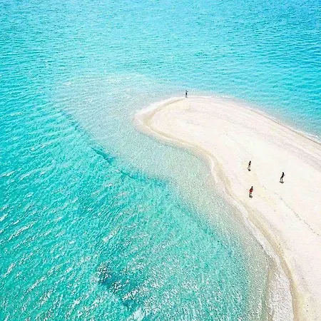 Modern 100m. From The Sea Апартаменты *