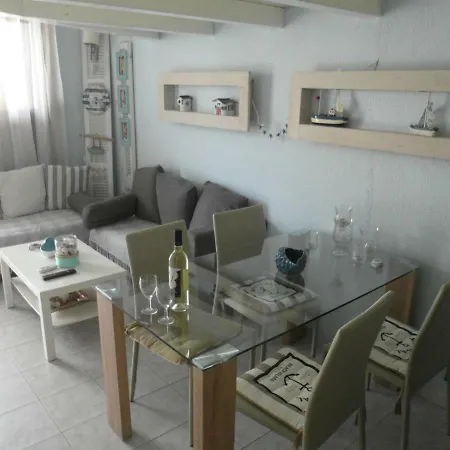 Modern 100m. From The Sea Апартаменты Скала-Фуркас