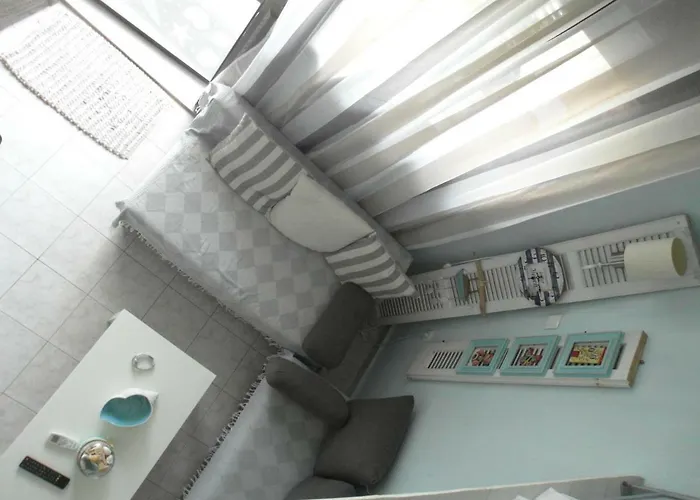 Modern 100m. From The Sea Skála Foúrkas