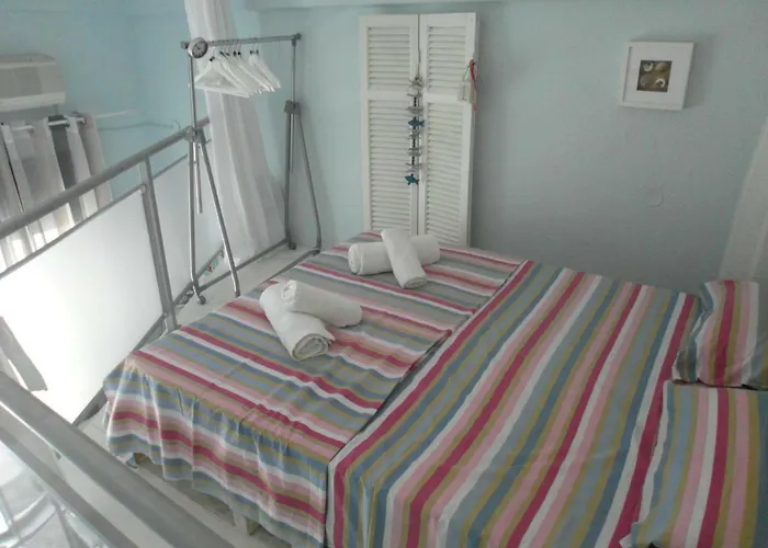 Modern 100m. From The Sea 公寓 Skála Foúrkas